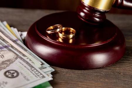 Naperville Contested and Uncontested Divorce Lawyer