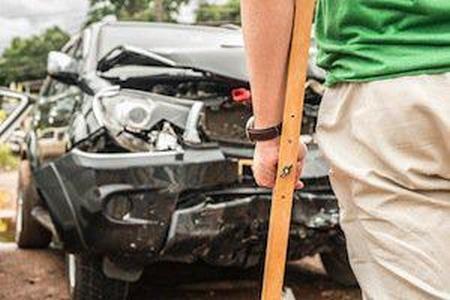 car accident, DuPage County personal injury attorneys, injured in a truck accident, Mevorah & Giglio Law Offices, accident injury, car accident injury