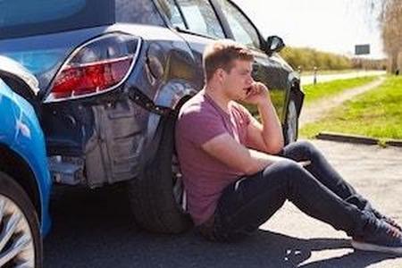 teen car accidents, teen driving accidents, DuPage County car accident attorney, seat belt use, dangerous driving